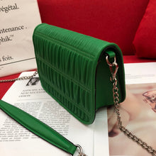 Load image into Gallery viewer, PD046 7.9x5.5x3.2inch