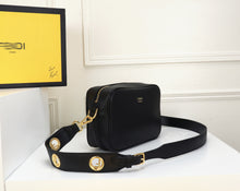 Load image into Gallery viewer, FF046 8.7x5.9x2.8inch