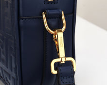 Load image into Gallery viewer, FF049 8.7x5.9x2.8inch