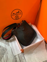 Load image into Gallery viewer, HM029 6.7x7.1x2.4inch