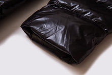 Load image into Gallery viewer, CLTH068 90%Feather