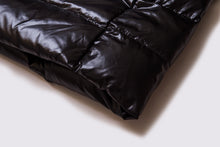 Load image into Gallery viewer, CLTH068 90%Feather