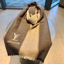 Load image into Gallery viewer, CLTH072 100%Lambs Wool 45x200cm