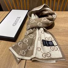 Load image into Gallery viewer, CLTH074 100%Lambs Wool 30x180cm