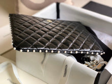 Load image into Gallery viewer, CC169 HIGHEST QUALITY VERSION S:7.9x10.8x0.4inch M:9.4x13.8x0.6inch