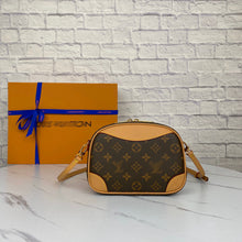 Load image into Gallery viewer, LB258 8.3x6.3x2.8inch