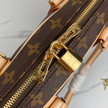 Load image into Gallery viewer, LB265 16.1x12.2x2.8inch