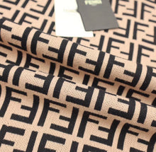 Load image into Gallery viewer, CLTH076 S/M/L