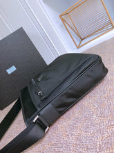 Load image into Gallery viewer, PD052 12.2x11.8x2.4inch