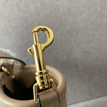 Load image into Gallery viewer, CL044 9.1x9.8x5.1inch