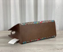 Load image into Gallery viewer, GC179 HIGHEST QUALITY VERSION 16.9x13.4x7.3inch