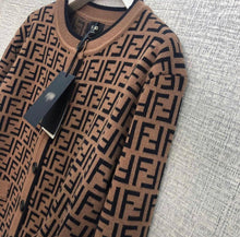 Load image into Gallery viewer, CLTH079 S/M/L