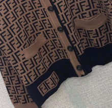 Load image into Gallery viewer, CLTH079 S/M/L