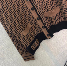 Load image into Gallery viewer, CLTH079 S/M/L