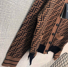 Load image into Gallery viewer, CLTH079 S/M/L