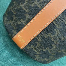 Load image into Gallery viewer, CL054 S:5.5x8.3x5.5inch M:9.5x10.6x7.5inch