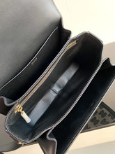 Load image into Gallery viewer, CL059 S:7.3x5.5x2.4inch M:8.7x6.5x3inch