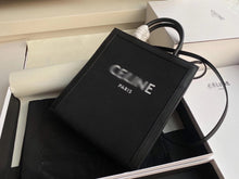 Load image into Gallery viewer, CL062 S:7.9x6.7x2.4inch M:12.6x11.4x3.2inch