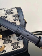 Load image into Gallery viewer, CL060 S:7.3x5.5x2.4inch M:8.7x6.5x3inch