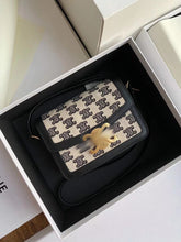 Load image into Gallery viewer, CL060 S:7.3x5.5x2.4inch M:8.7x6.5x3inch