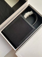 Load image into Gallery viewer, CL061 S:7.9x6.7x2.4inch M:12.6x11.4x3.2inch