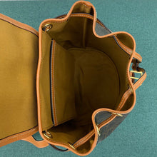 Load image into Gallery viewer, CL064 9.1x12.2x6.3inch