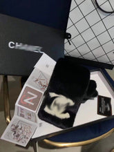 Load image into Gallery viewer, CLTH090 Mink fur 13x90cm