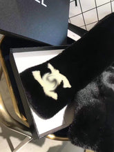 Load image into Gallery viewer, CLTH090 Mink fur 13x90cm