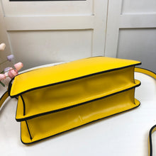 Load image into Gallery viewer, FF061 11.4x4.7x7.5inch