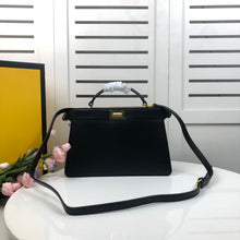 Load image into Gallery viewer, FF062 11.4x4.7x7.5inch