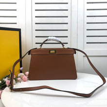 Load image into Gallery viewer, FF063 11.4x4.7x7.5inch