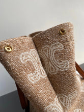 Load image into Gallery viewer, CL075 13.8x13.8x7.9