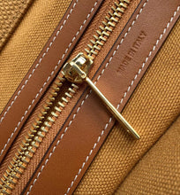 Load image into Gallery viewer, CL076 13.8x13.8x7.9