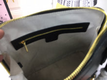 Load image into Gallery viewer, GC191 Mini Size:7.9x7.1x2.8inch Small Size:9.8x9.5x3.5inch