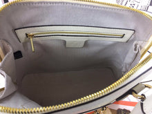 Load image into Gallery viewer, GC193 Mini Size:7.9x7.1x2.8inch Small Size:9.8x9.5x3.5inch