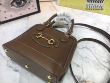 Load image into Gallery viewer, GC196 Mini Size:7.9x7.1x2.8inch Small Size:9.8x9.5x3.5inch