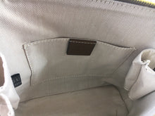 Load image into Gallery viewer, GC196 Mini Size:7.9x7.1x2.8inch Small Size:9.8x9.5x3.5inch