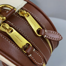 Load image into Gallery viewer, BUR050 7.1x7.1inch