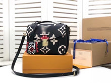 Load image into Gallery viewer, LB312 9.8x7.5x2.8 inch