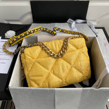 Load image into Gallery viewer, CC237 HIGHEST QUALITY VERSION S: 6.3x10.2x3.5inch M: 7.9x11.8x3.9inch