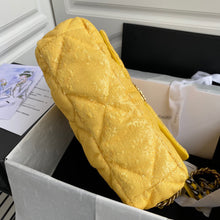 Load image into Gallery viewer, CC237 HIGHEST QUALITY VERSION S: 6.3x10.2x3.5inch M: 7.9x11.8x3.9inch