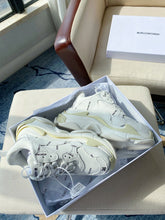 Load image into Gallery viewer, SE274 Men's Size 7-11 Women's Size 5-10