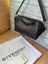 Load image into Gallery viewer, GNY003 7.1x5.1x2.8inch