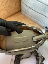 Load image into Gallery viewer, GNY006 7.1x5.1x2.8inch