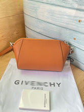 Load image into Gallery viewer, GNY007 7.1x5.1x2.8inch