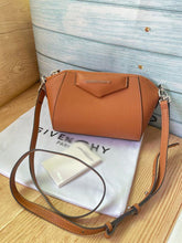 Load image into Gallery viewer, GNY007 7.1x5.1x2.8inch