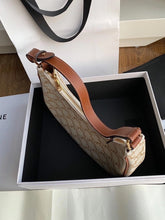 Load image into Gallery viewer, CL080 9.1x4.4x2.8inch