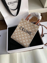 Load image into Gallery viewer, CL081 6.7x8.3x1.6inch