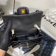 Load image into Gallery viewer, CC249 HIGHEST QUALITY VERSION S:5.7x9.1x2.4inch M:6.1x10x2.6inch