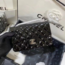 Load image into Gallery viewer, CC250 HIGHEST QUALITY VERSION S:5.7x9.1x2.4inch M:6.1x10x2.6inch